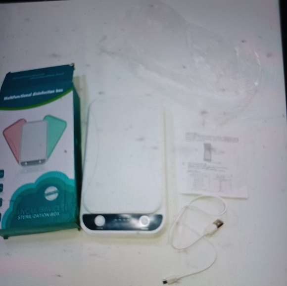 New UVC Ultraviolet Sterilization box cell phone sanitation - Picture 3 of 3